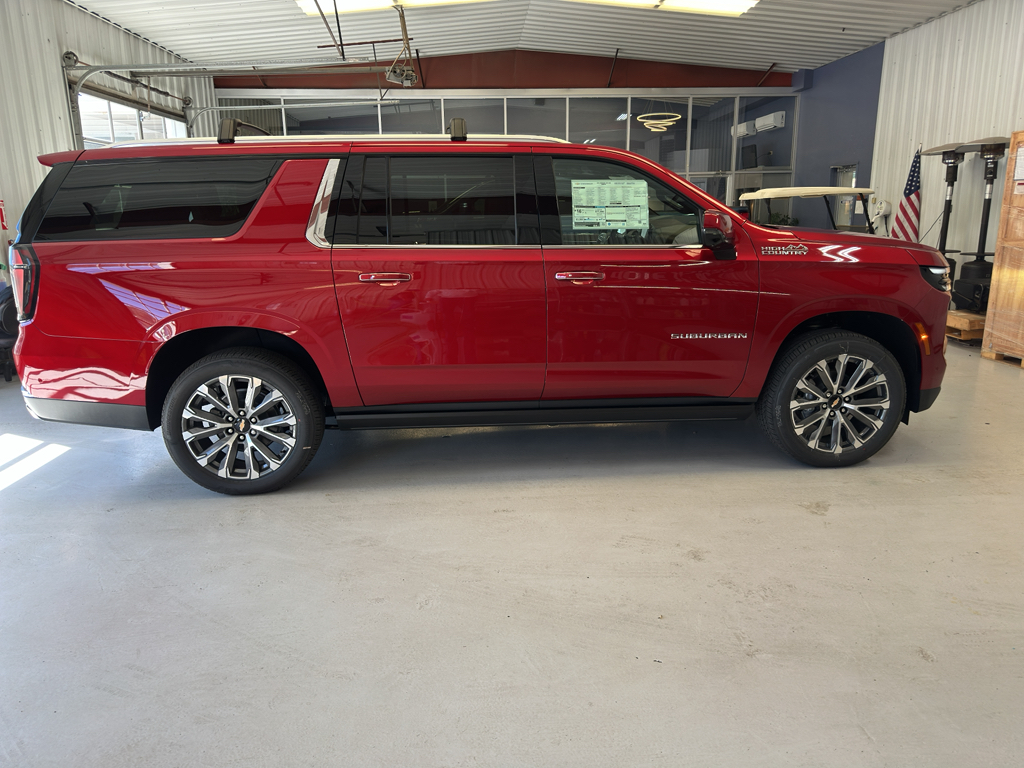 2026 Chevrolet Suburban High Country photo 4