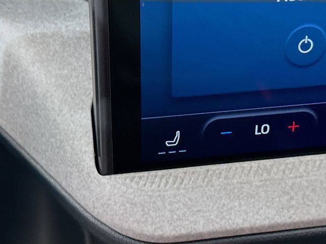 2025 Ford Maverick XLT photo 16
