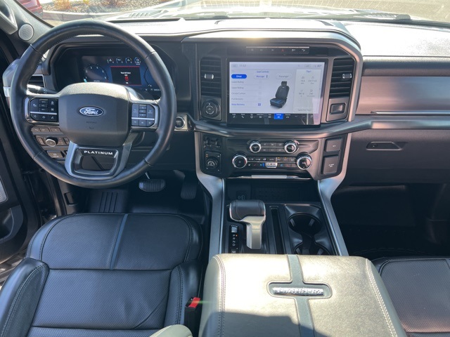 2024 Ford F-150 Platinum photo 4