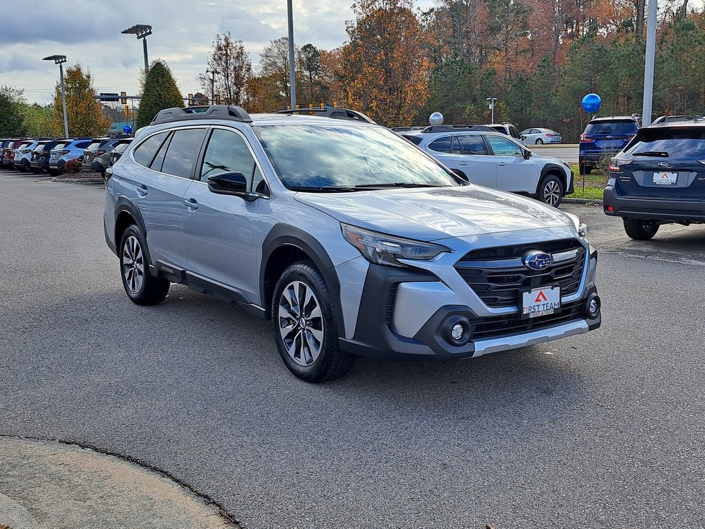2025 Subaru Outback Limited XT photo 4