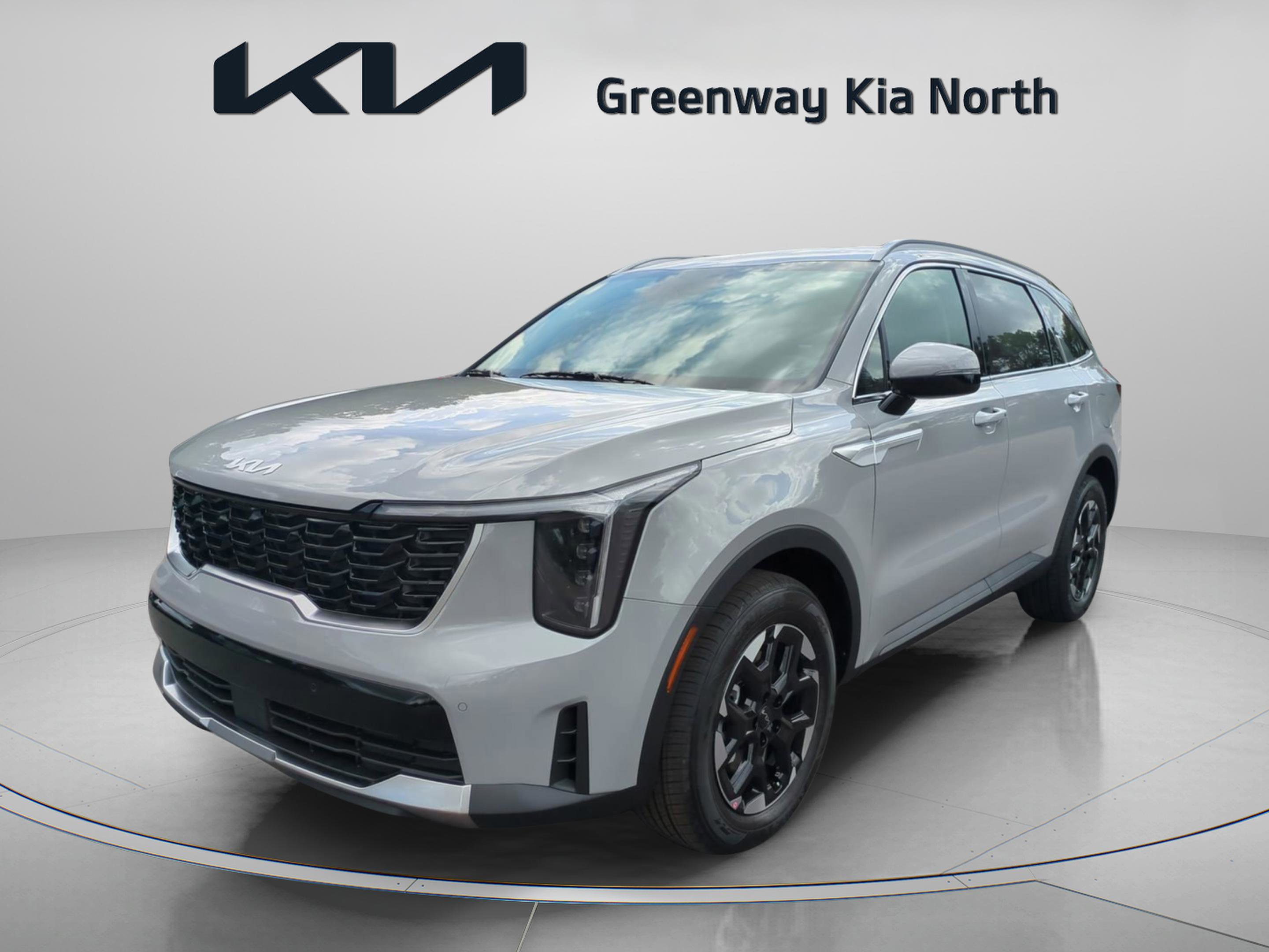 2025 Kia Sorento S photo 3