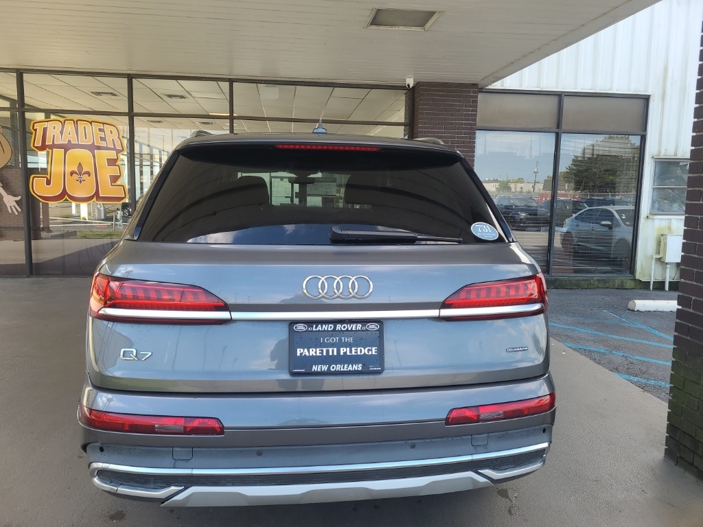 2020 Audi Q7 45 Premium Plus photo 3