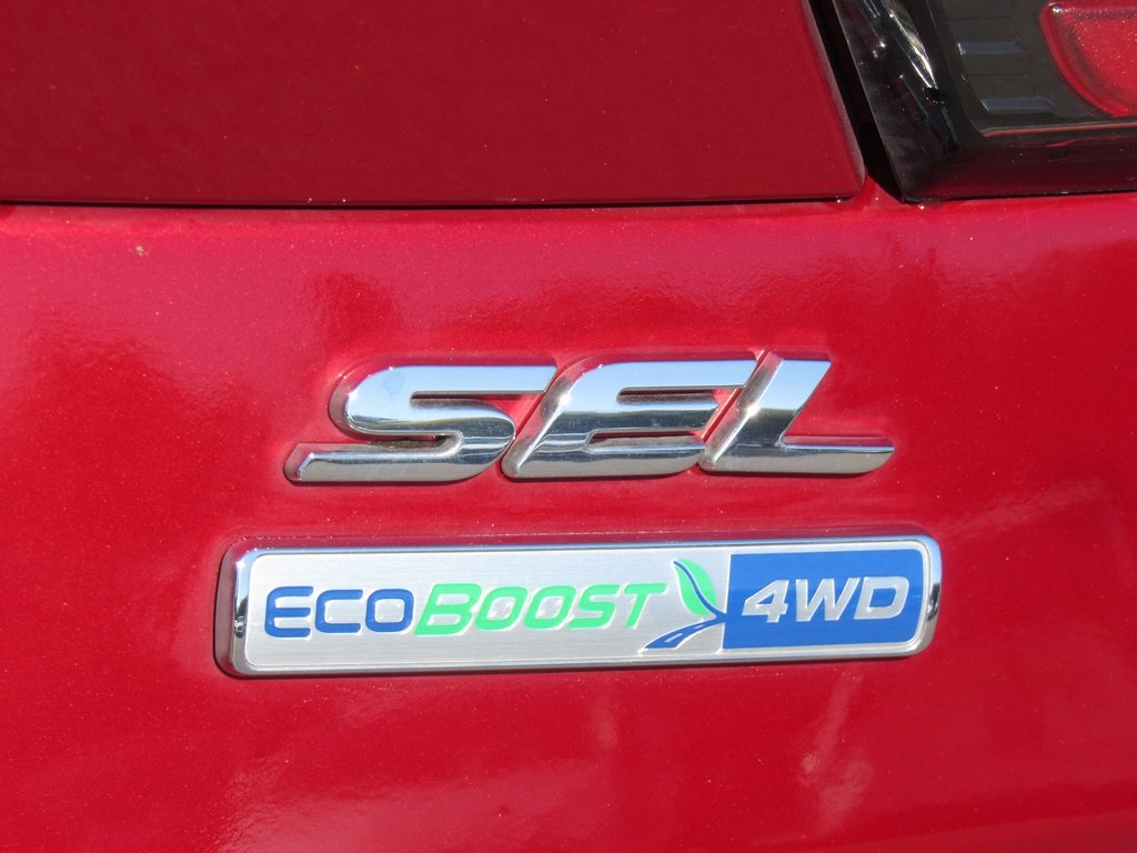 2018 Ford Escape SEL photo 5