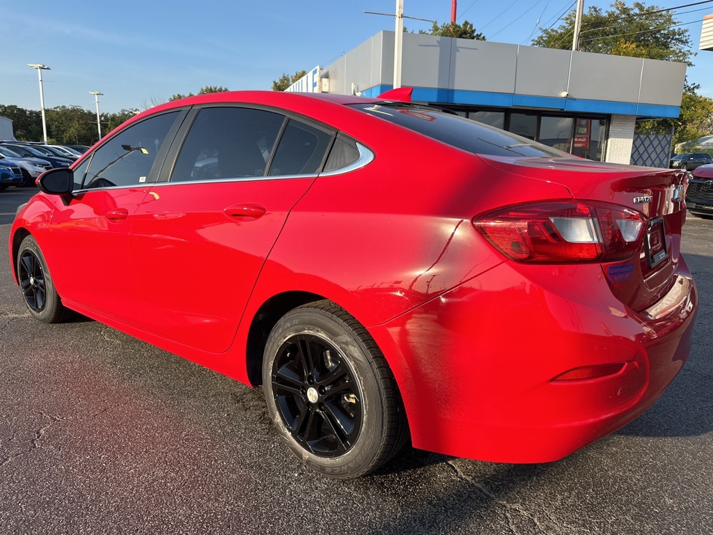 2018 Chevrolet Cruze LT photo 4
