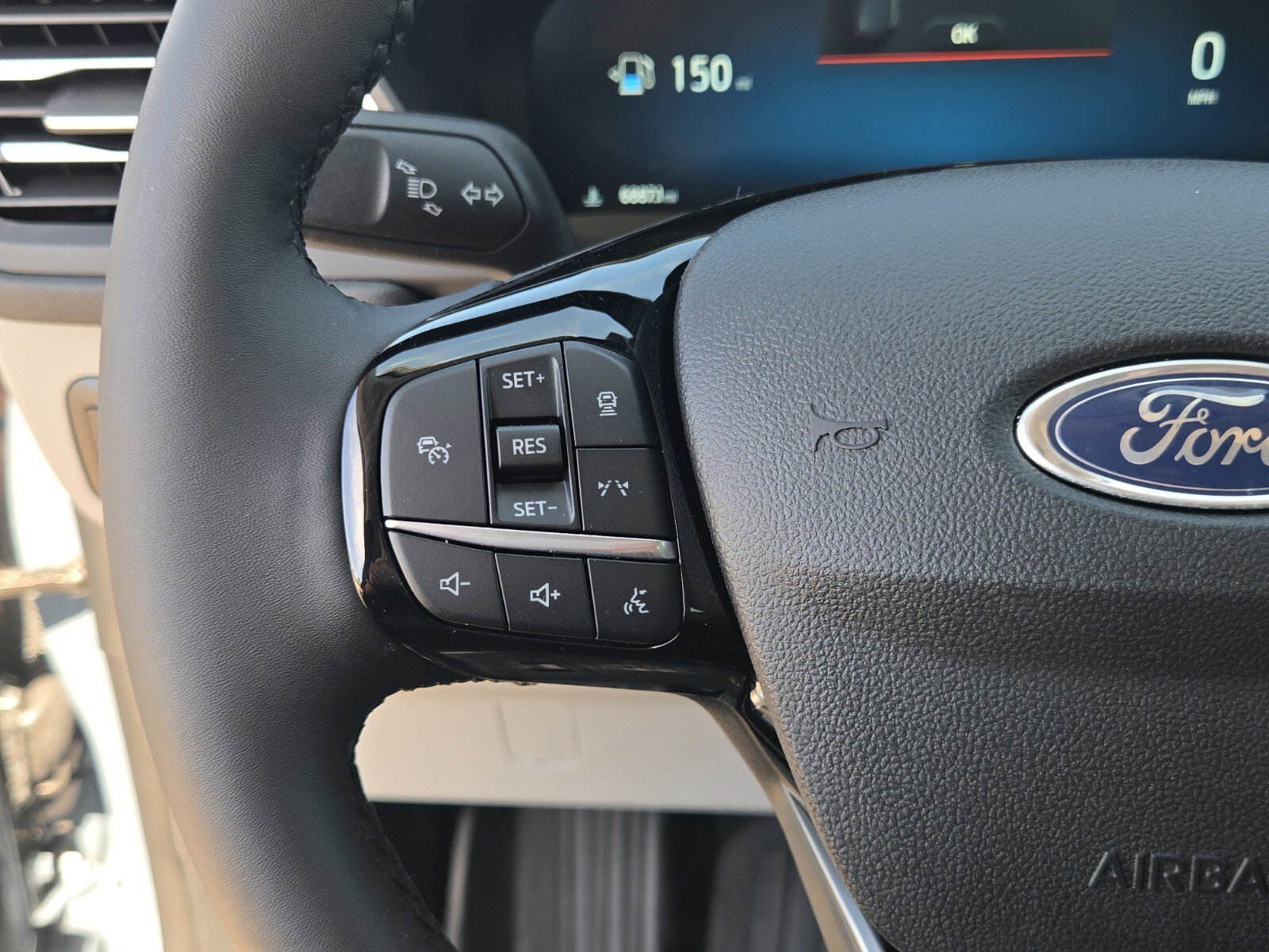2023 Ford Escape Platinum photo 28