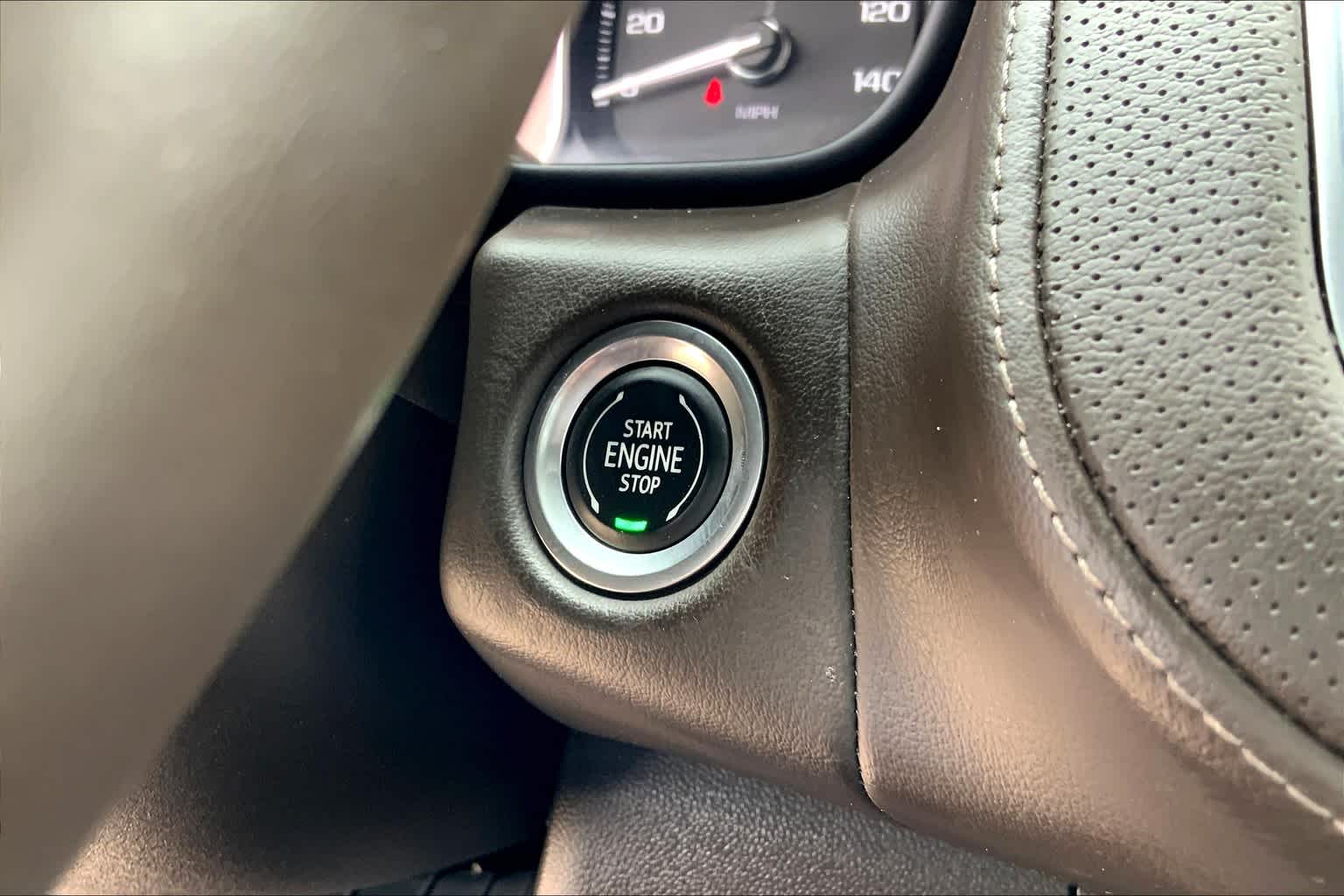 2021 Gmc Yukon SLT photo 33