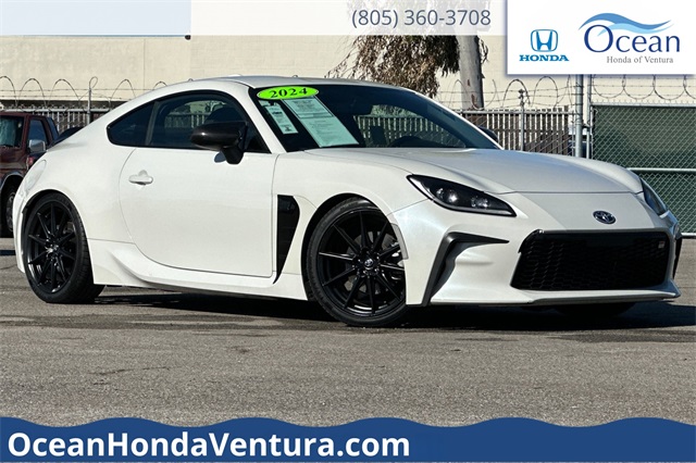 2024 Toyota GR86 Premium's photo