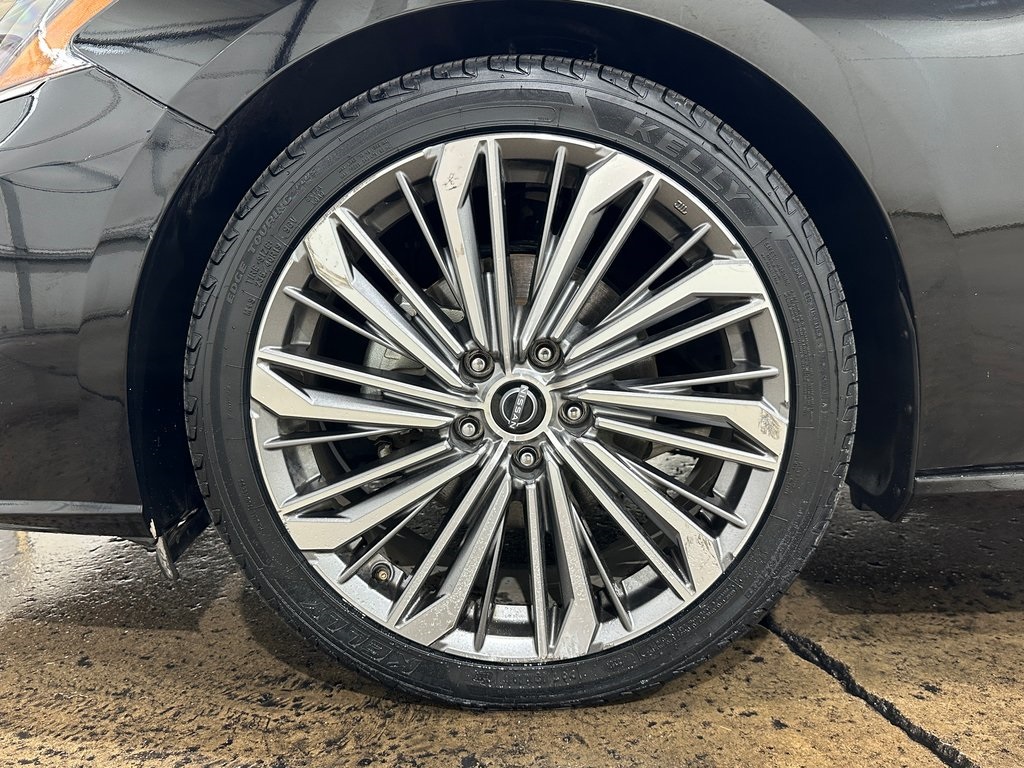 2023 Nissan Altima 2.5 SL photo 2
