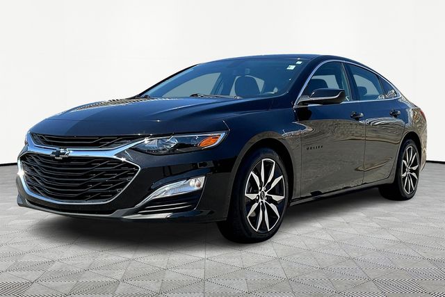 2022 Chevrolet Malibu RS photo 3