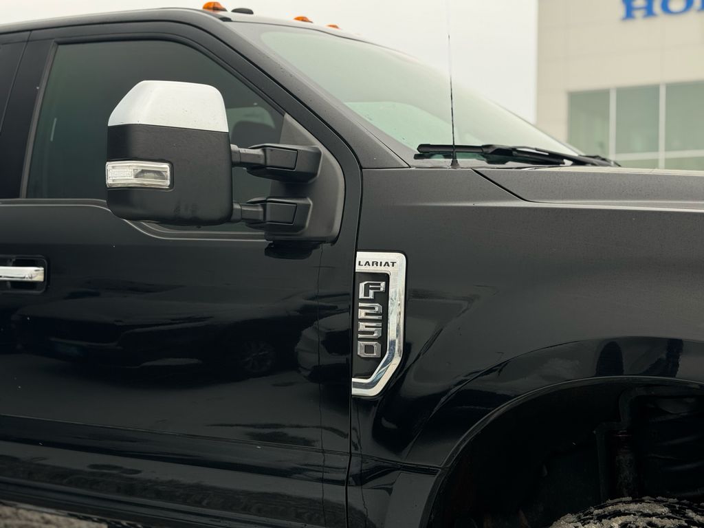 Used 2018 Ford F-250 Super Duty Lariat with VIN 1FT7W2B68JEB82447 for sale in Coon Rapids, Minnesota