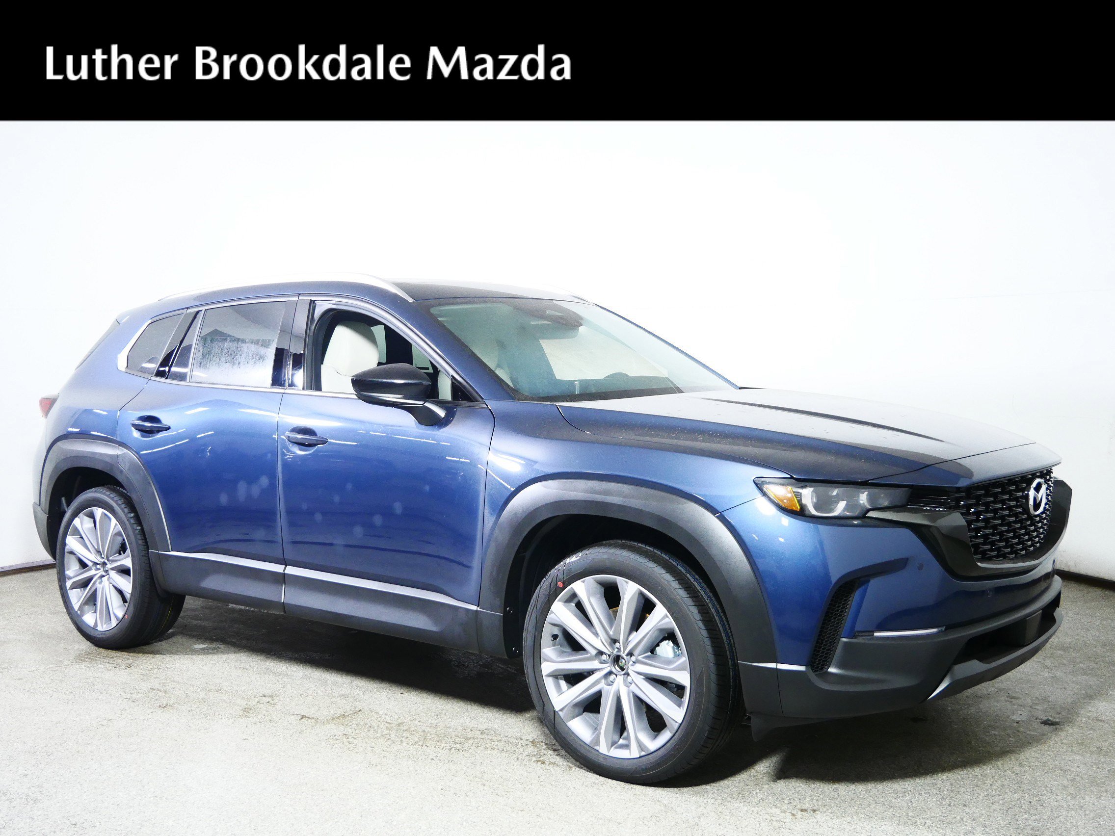 2026 Mazda CX-50 Premium's photo