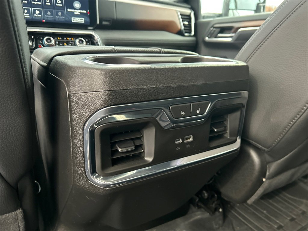 2024 GMC SIERRA HD - Image 30