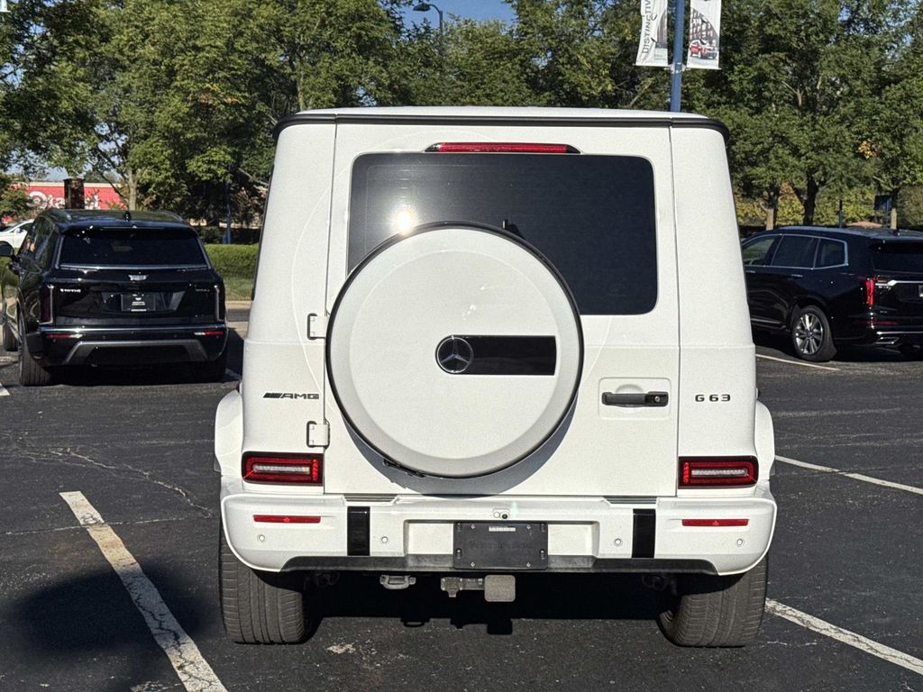2025 Mercedes Benz G 63 AMG photo 4