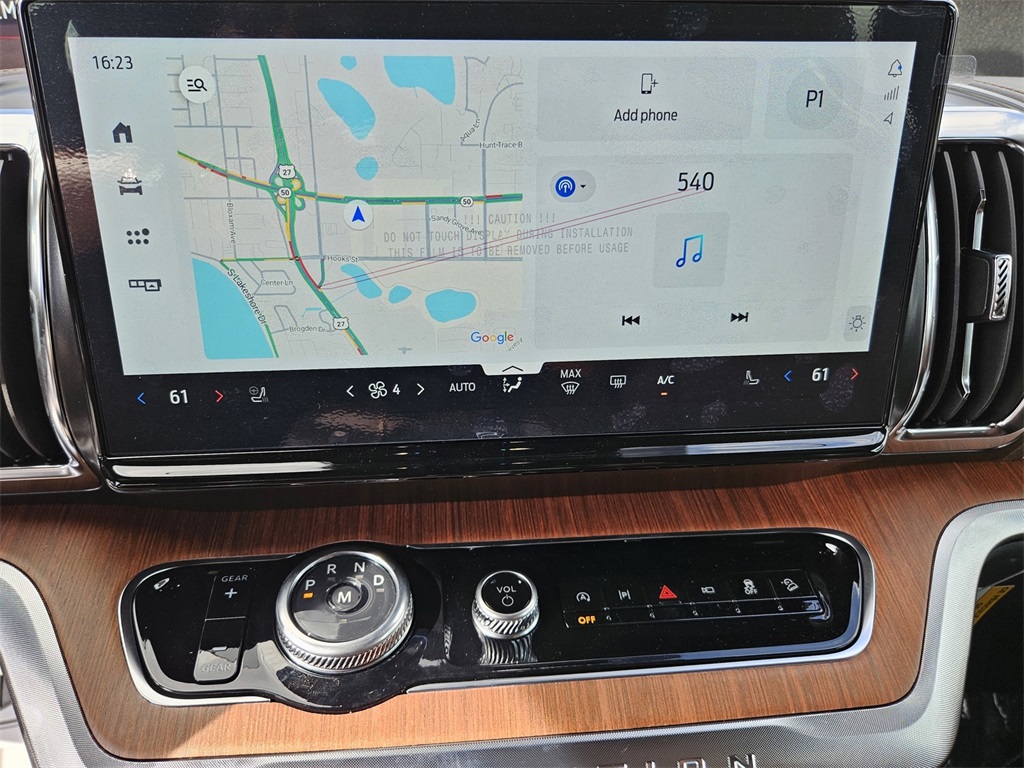 2025 Ford Expedition King Ranch photo 19