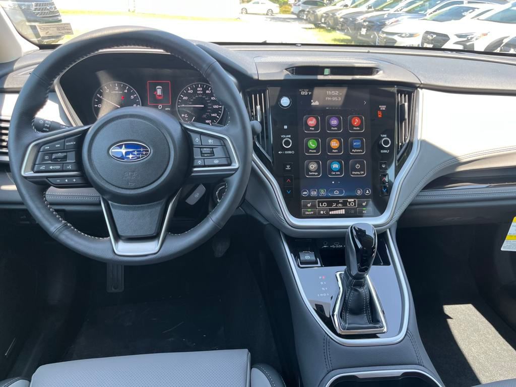 2025 Subaru Outback Limited photo 28