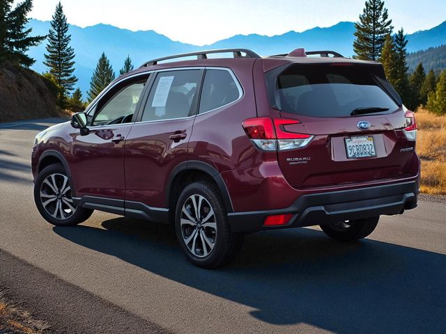 2022 Subaru Forester Limited photo 4