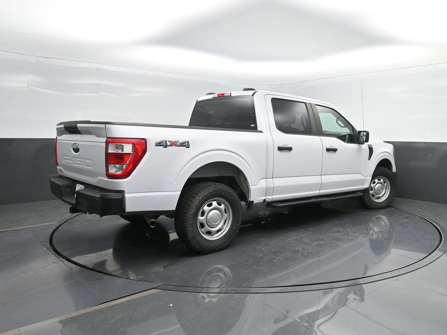 2021 Ford F-150 XL photo 2