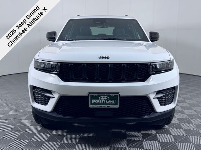 2025 Jeep Grand Cherokee Altitude X photo 3