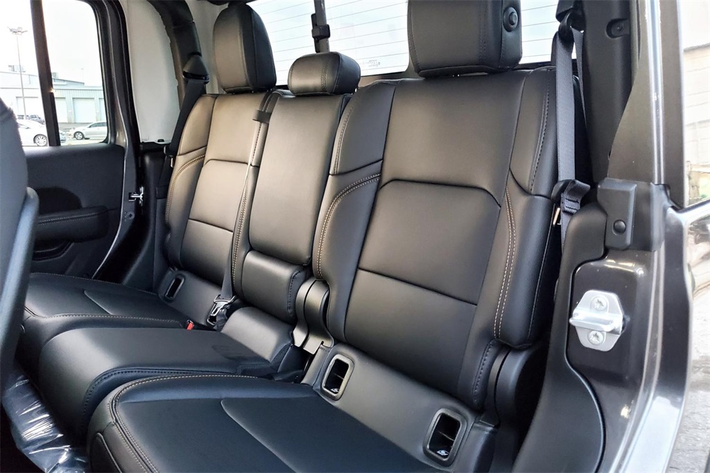 2025 Jeep Gladiator Texas Trail photo 18