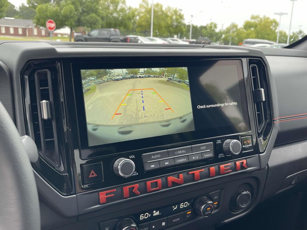 2025 Nissan Frontier PRO-4X photo 23