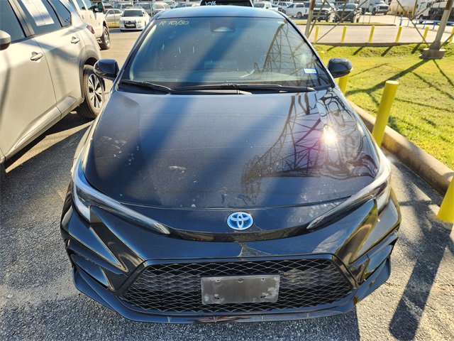 Used 2024 Toyota Corolla SE with VIN JTDBCMFE8R3028974 for sale in Sugar Land, TX