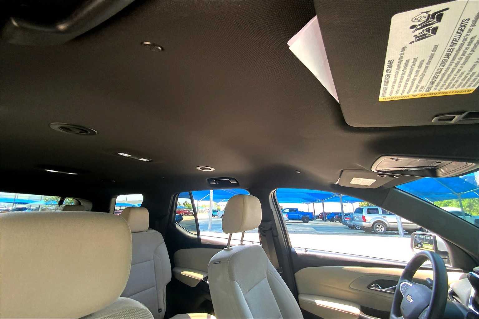 2022 Chevrolet Traverse L photo 12