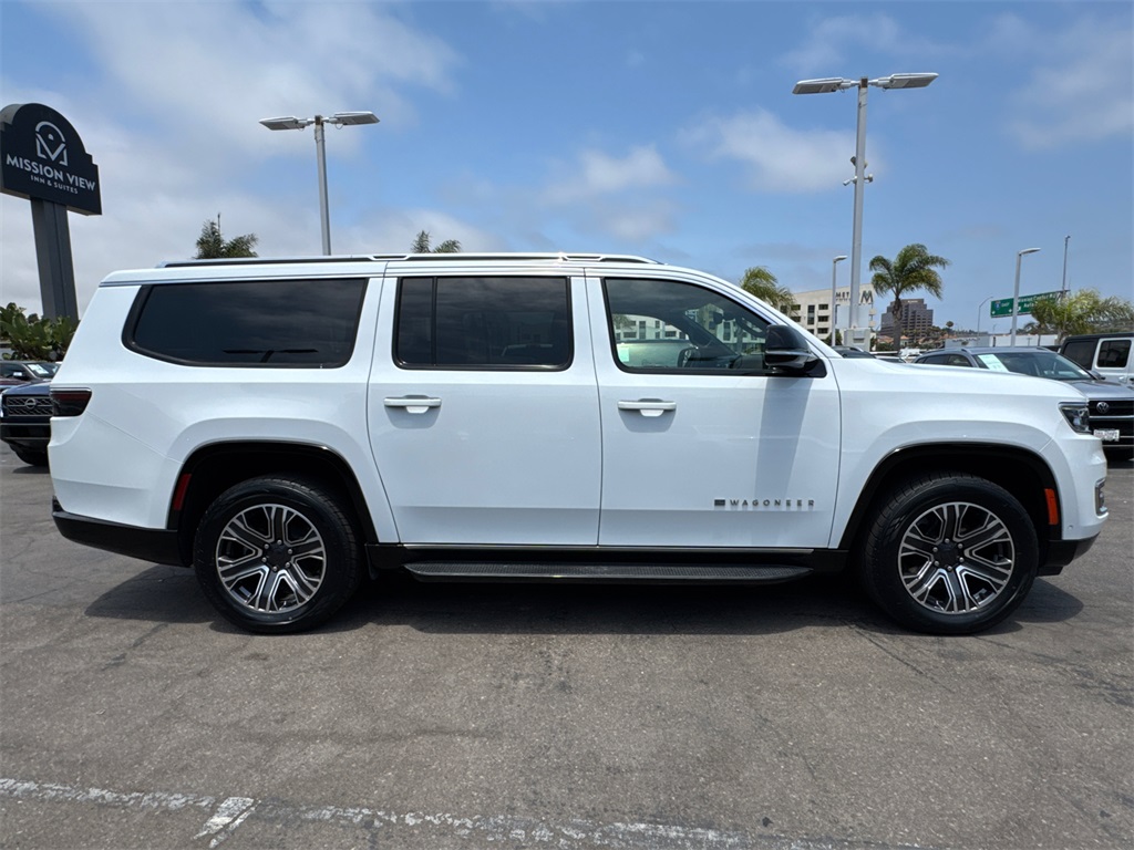 2023 Jeep Wagoneer L Series II photo 7
