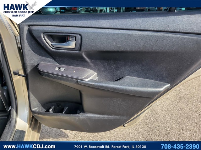 2017 TOYOTA CAMRY - Image 18