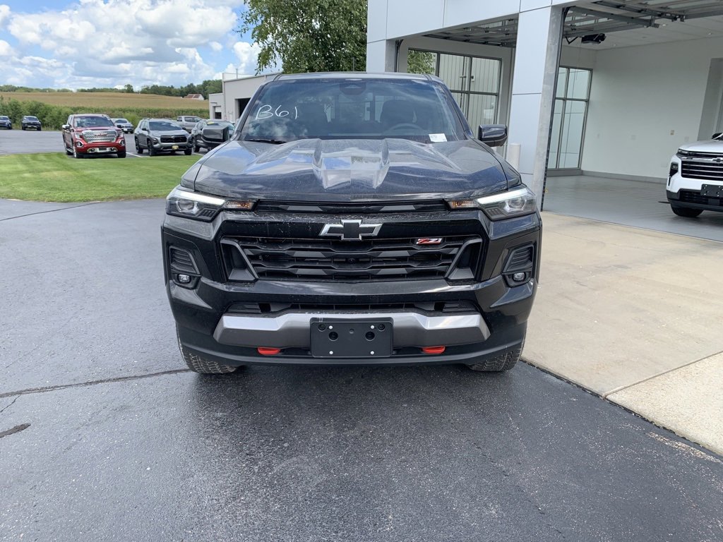 2026 Chevrolet Colorado Z71 photo 2
