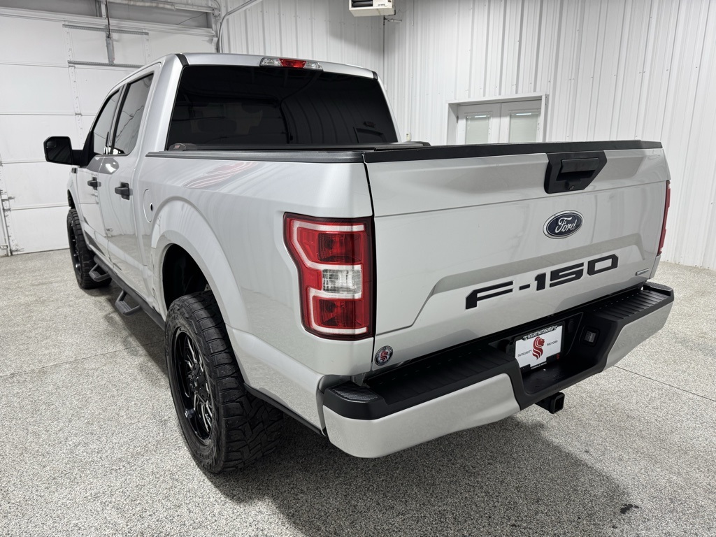 2019 Ford F-150 XLT photo 8