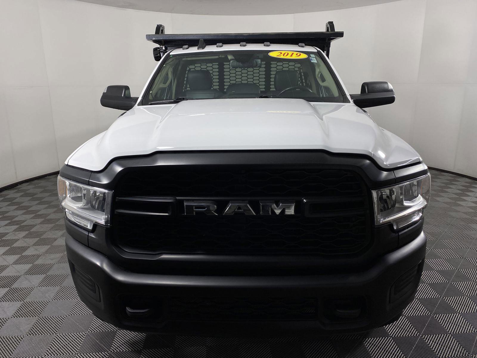 2019 Ram 3500 Tradesman photo 4