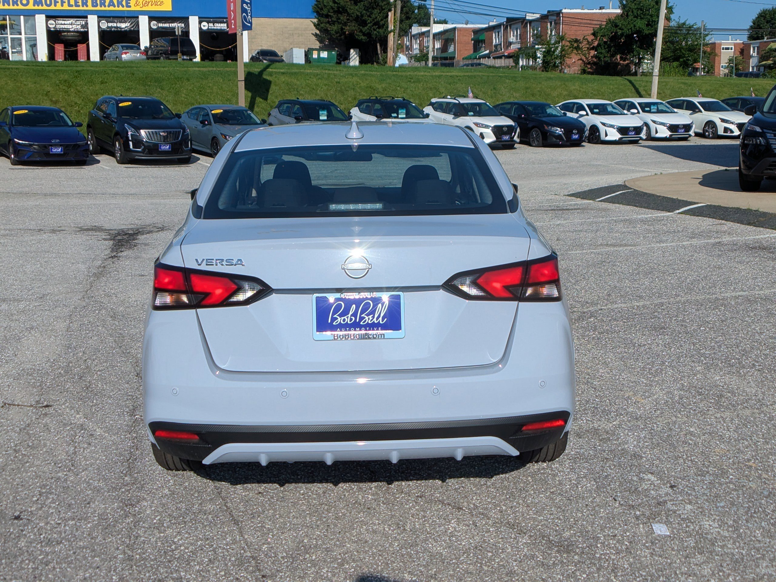 2025 Nissan Versa 1.6 SV photo 21