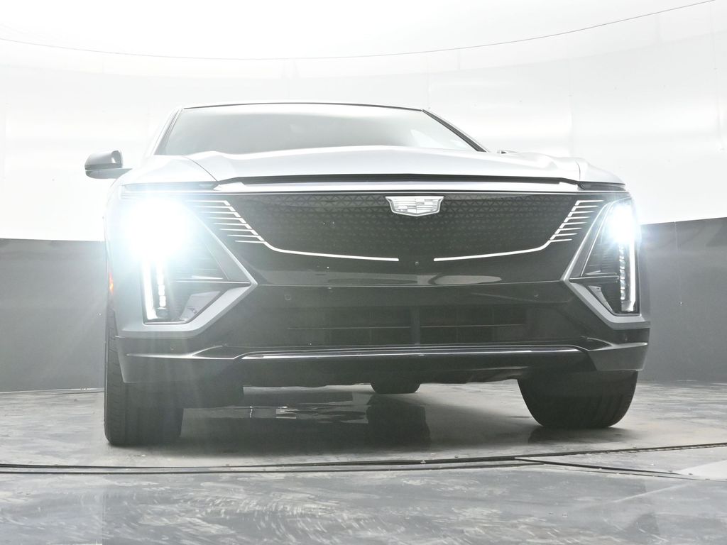 2024 Cadillac Lyriq Sport photo 15