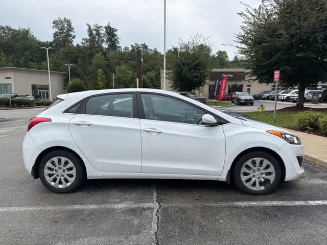 2016 Hyundai Elantra GT photo 4