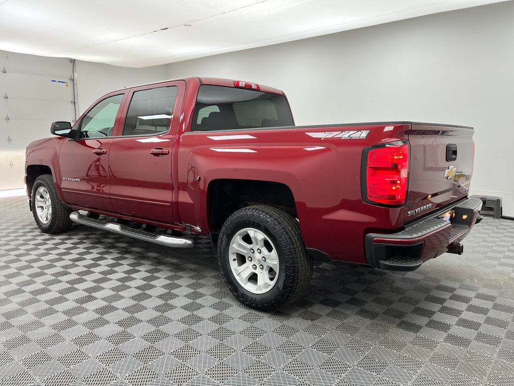 2018 Chevrolet Silverado 1500 LT photo 10