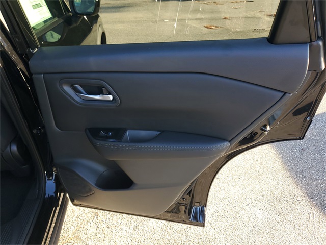 2026 Nissan Rogue SV photo 25
