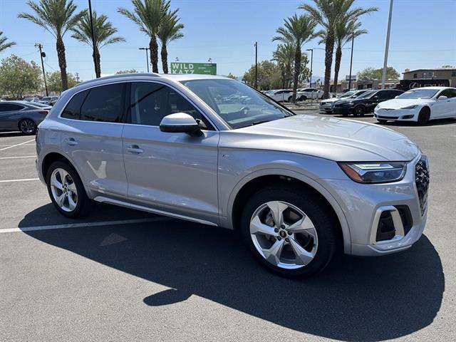 2024 Audi Q5 Premium S line Plus 45 TFSI photo 2