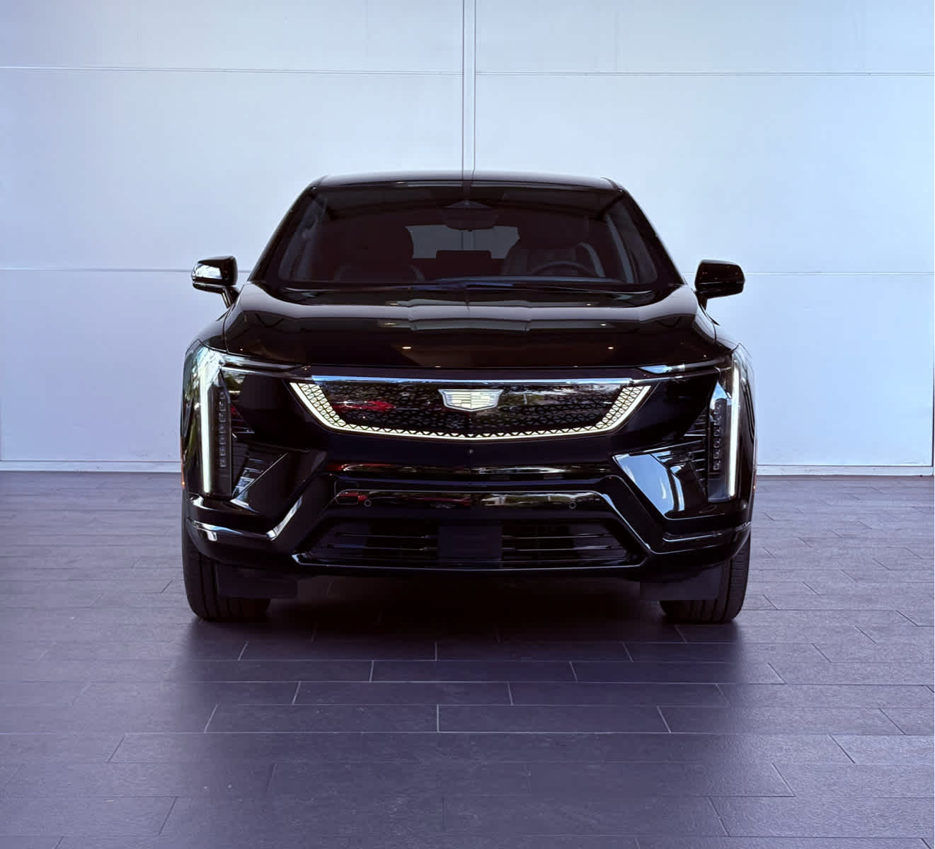 2025 Cadillac Optiq Sport photo 2