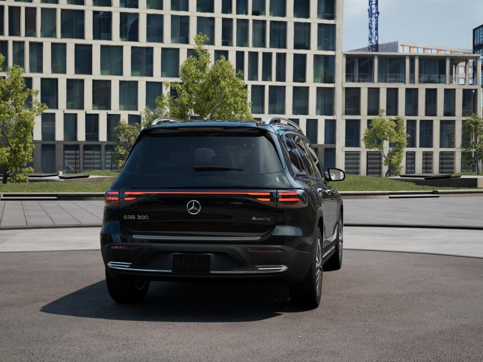 2025 Mercedes Benz EQB 300 4MATIC photo 22