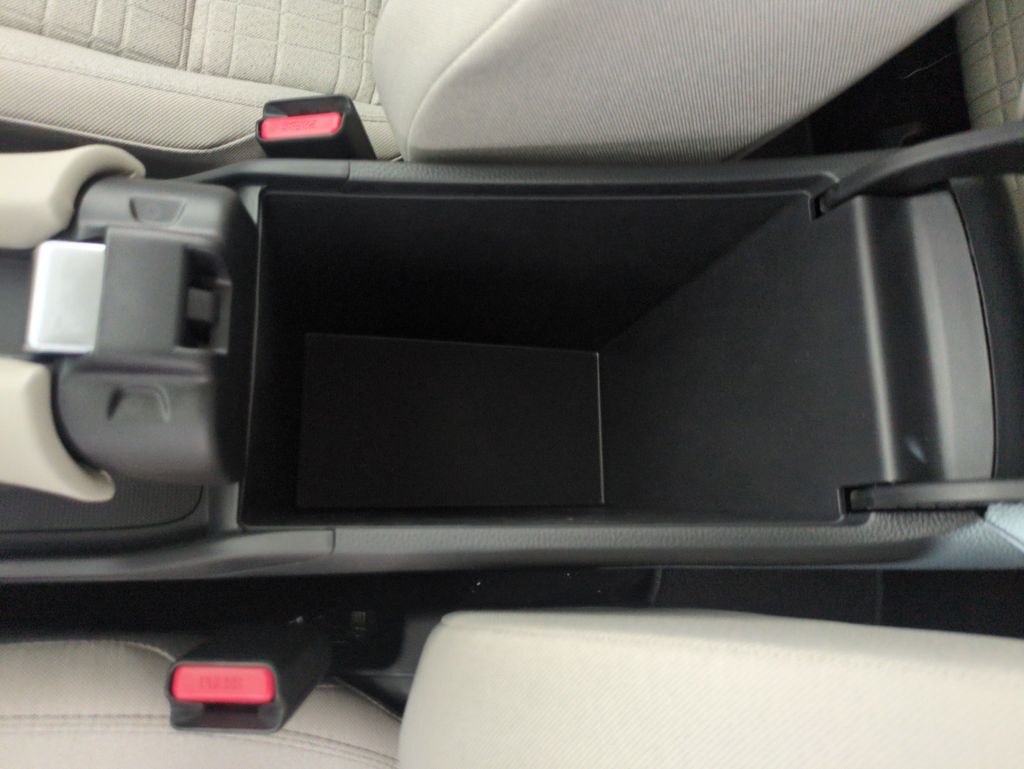 2026 Honda HR-V LX photo 23