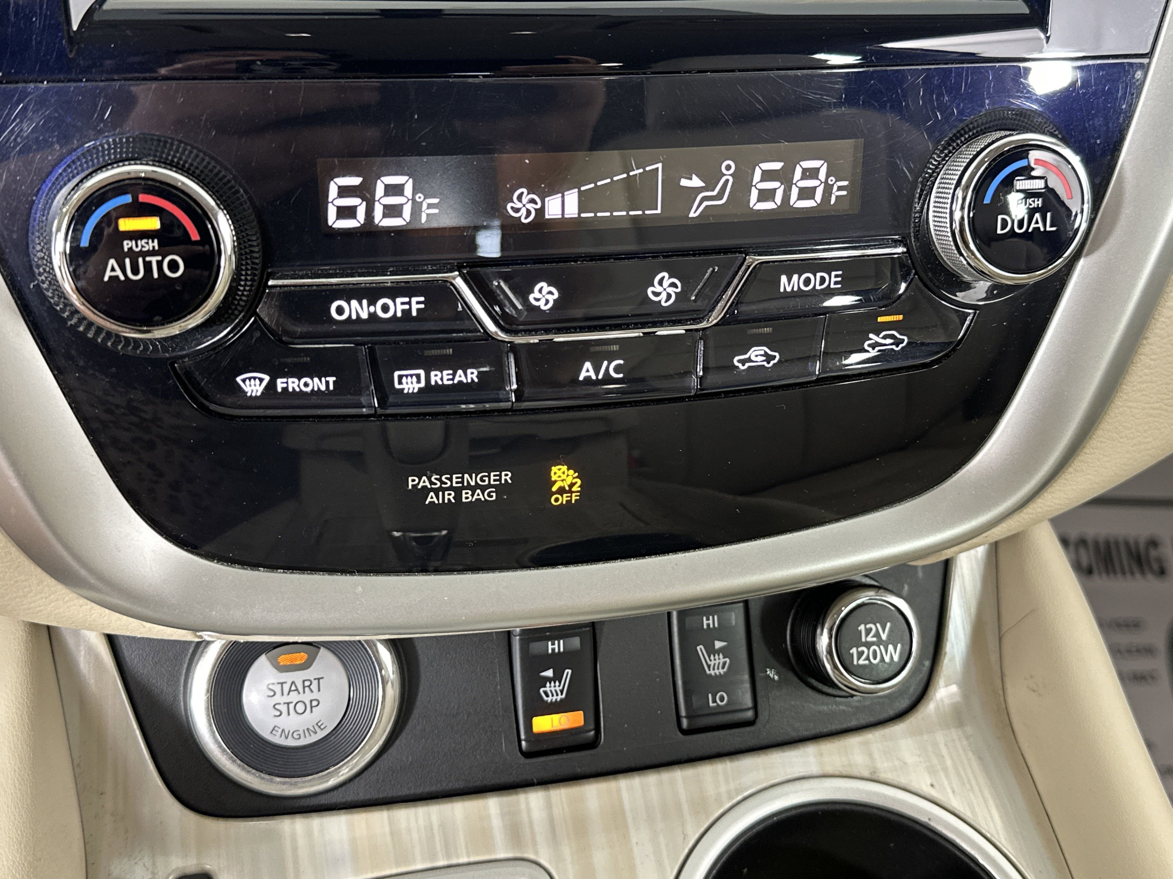 2017 Nissan Murano SL photo 12