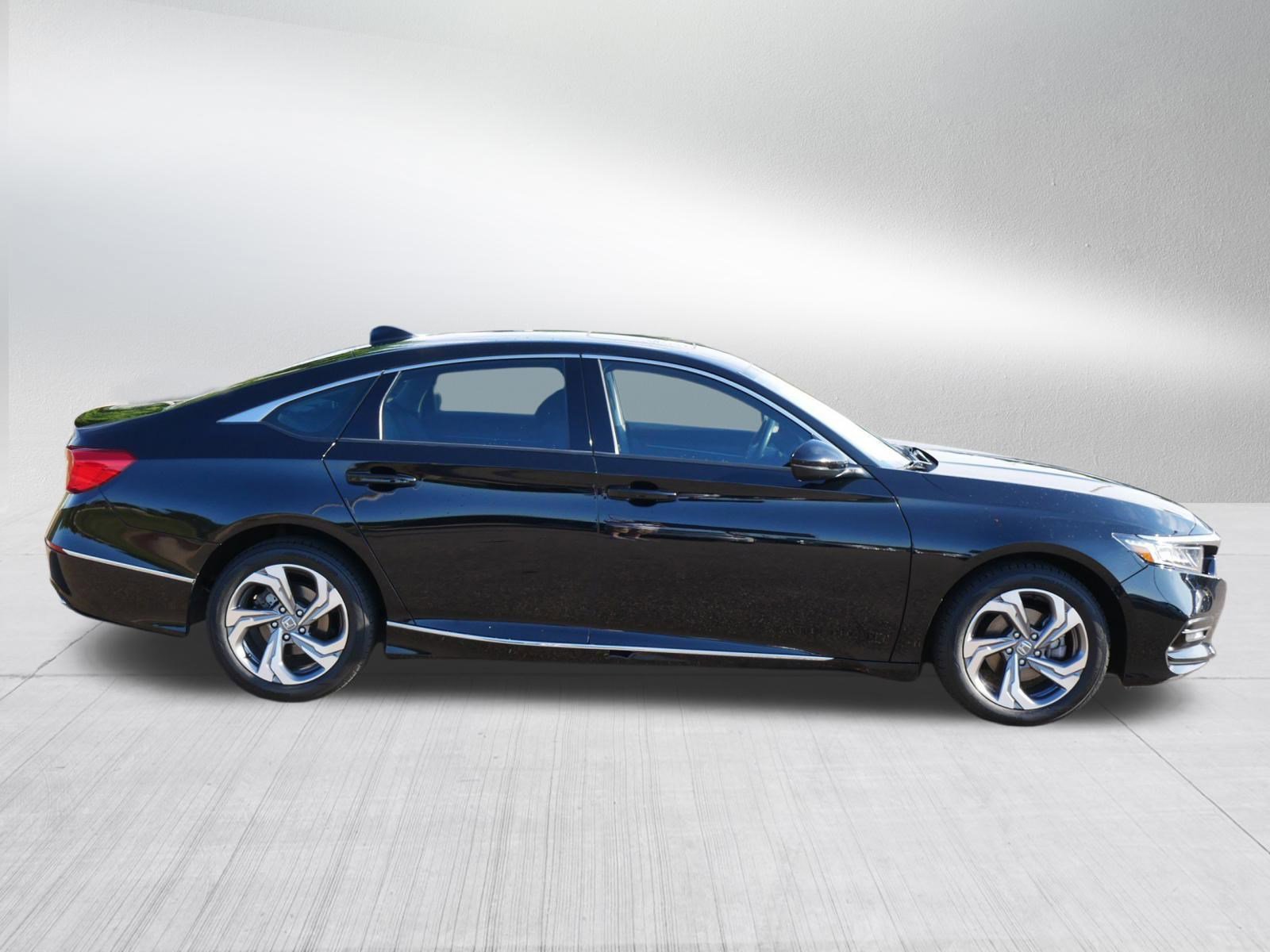 2018 Honda Accord EX-L 1.5T photo 8
