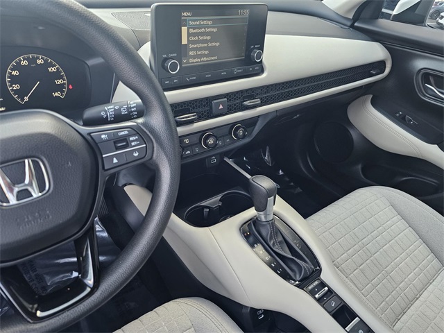 2025 Honda HR-V LX photo 33