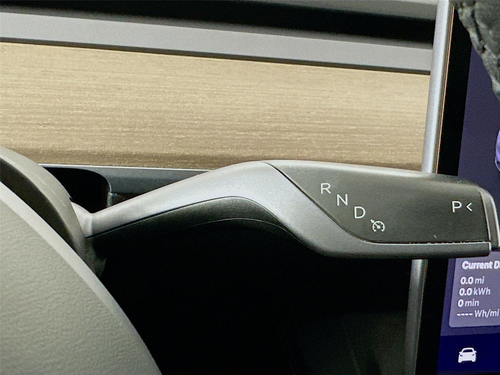 2021 Tesla Model Y Long Range photo 17