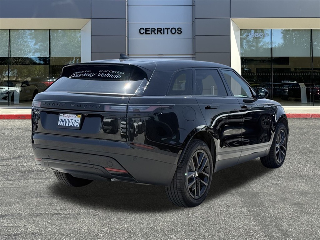 Used 2025 Black Land Rover S image 5