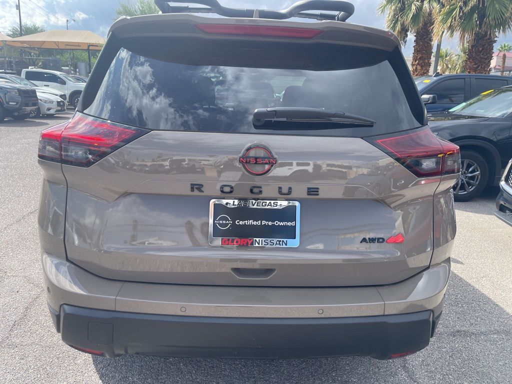 2025 Nissan Rogue SV photo 7