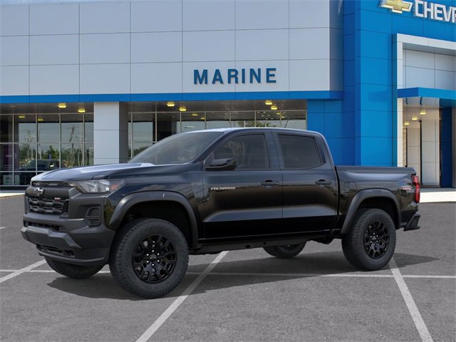 2026 Chevrolet Colorado Trail Boss photo 2