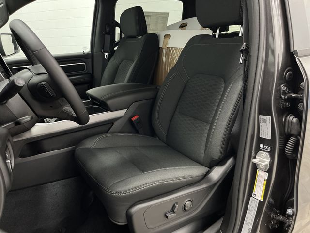 2025 Ram 1500 Big Horn Lone Star photo 4