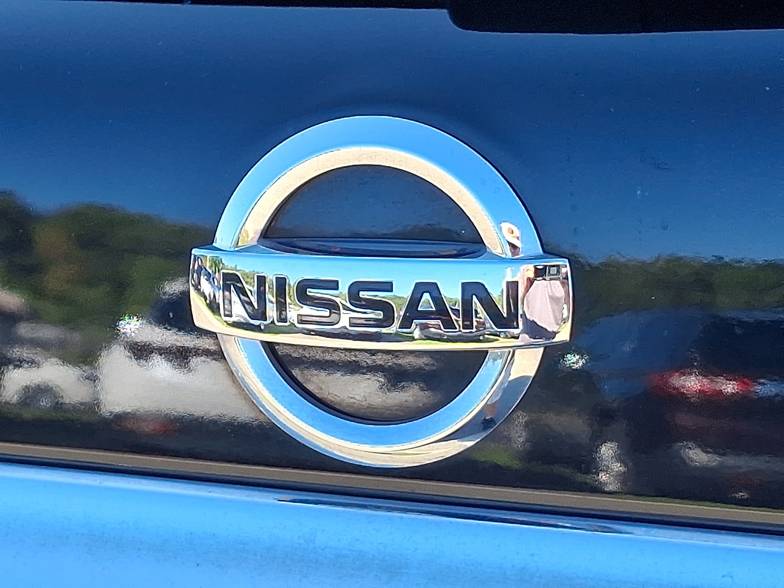 2017 Nissan Armada Platinum photo 28
