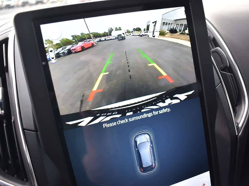 2022 Ford Edge ST photo 18